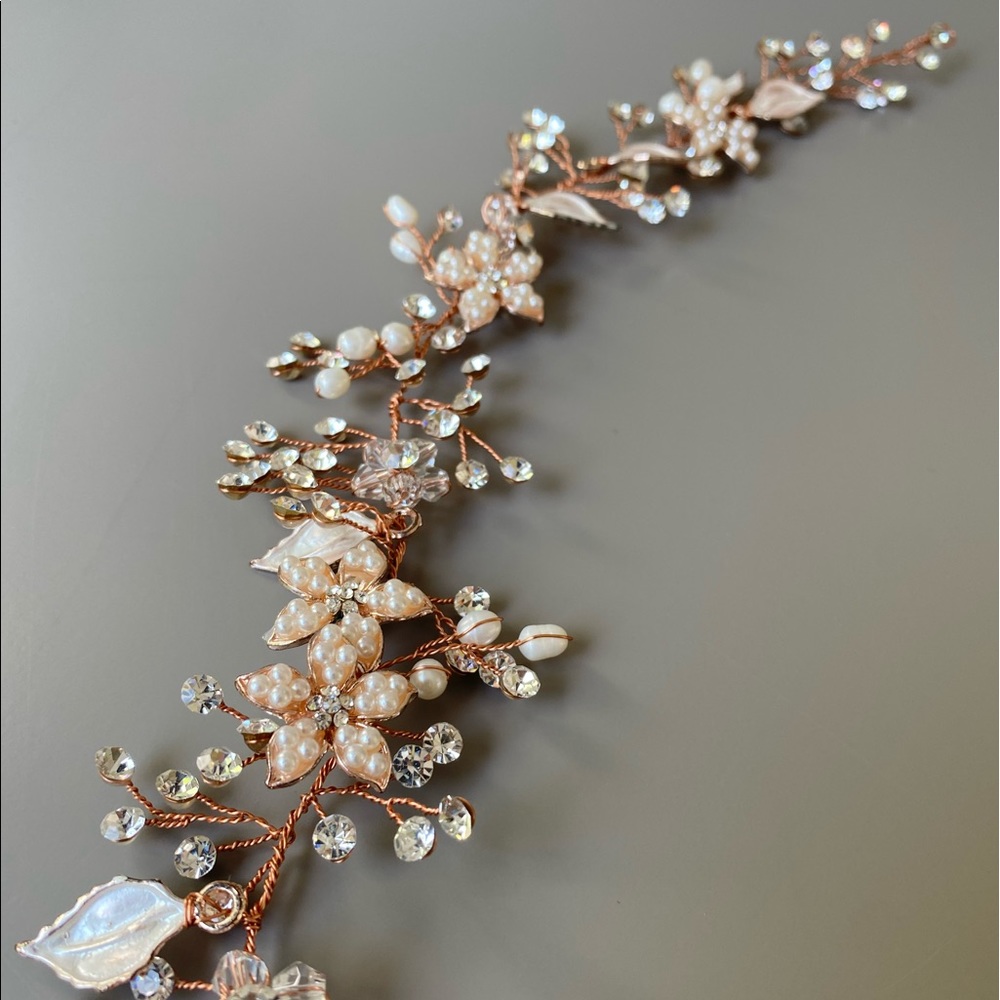 Bride/Bridesmaids Floral Headpiece